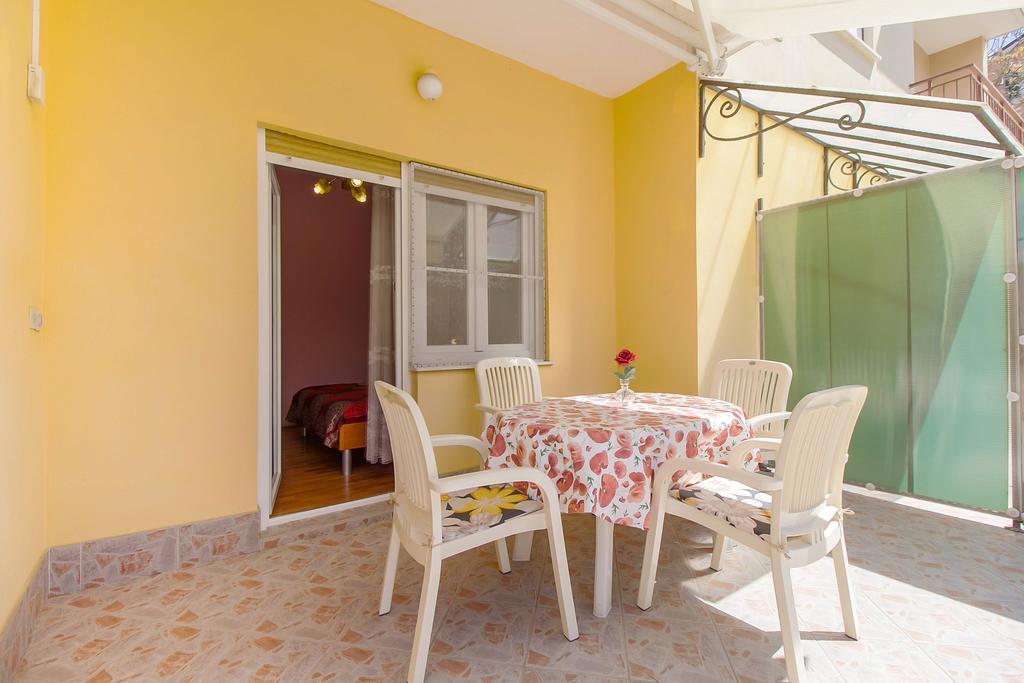 Apartment Oleander Mali Lošinj Extérieur photo
