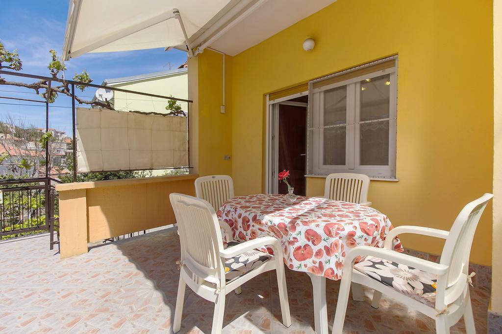 Apartment Oleander Mali Lošinj Extérieur photo