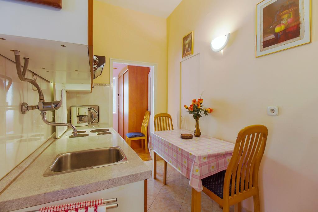 Apartment Oleander Mali Lošinj Extérieur photo